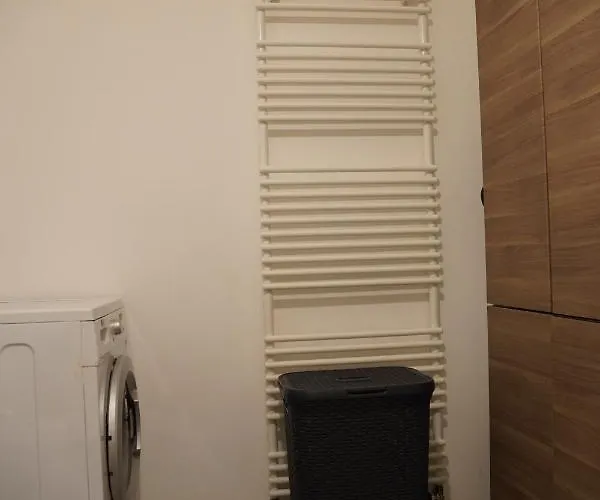 Bright, Spacious With A Lovely Terrace In The Heart Of אאכן