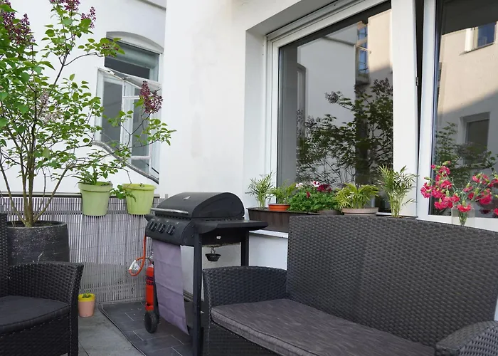 Bright, Spacious With A Lovely Terrace In The Heart Of Lejlighed *